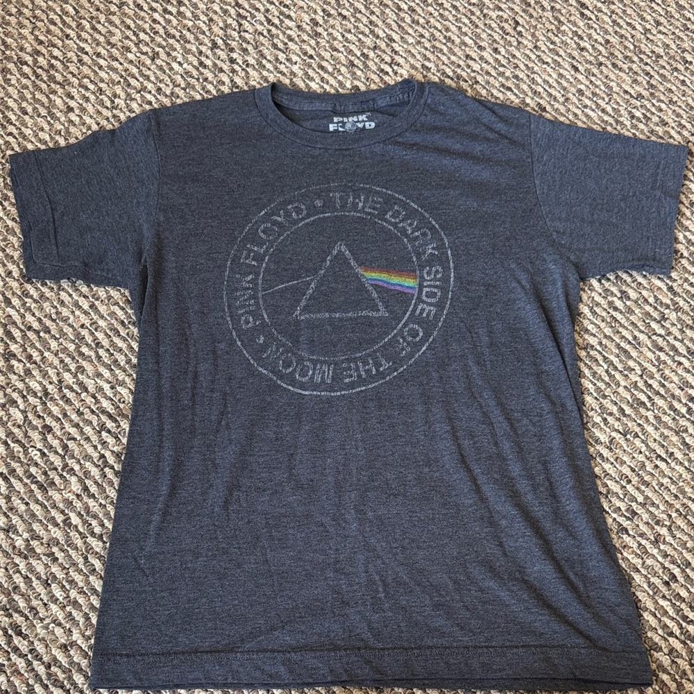 Pink Floyd Gray Heather Rocker Tee Dark side of the moon
